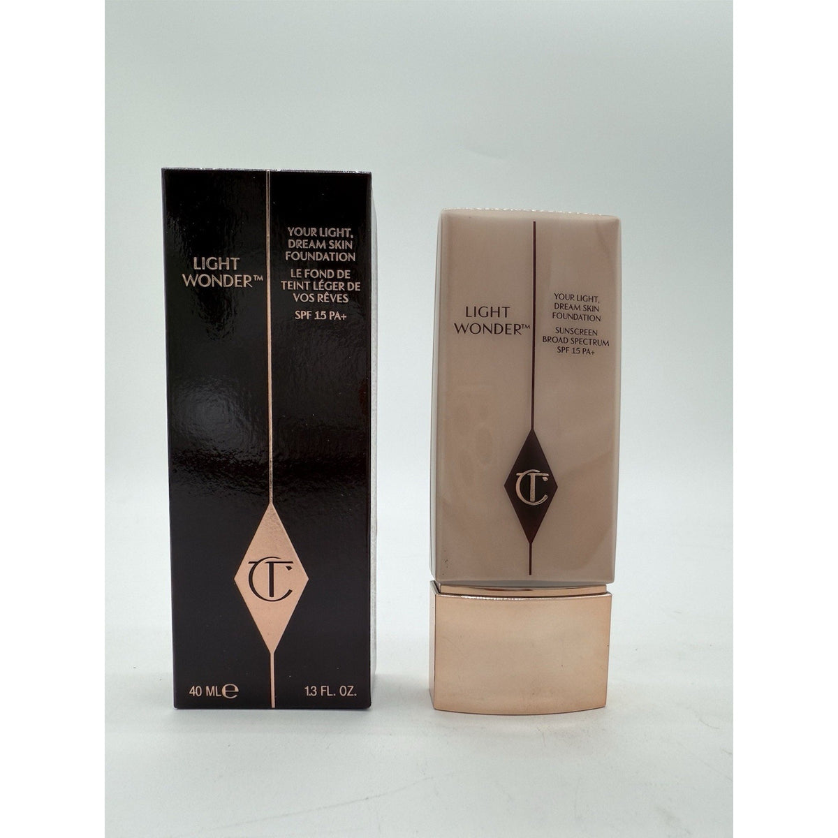 Charlotte Tilbury Light Wonder Foundation 4 Fair / Pale 40ml / 1.3fl.oz