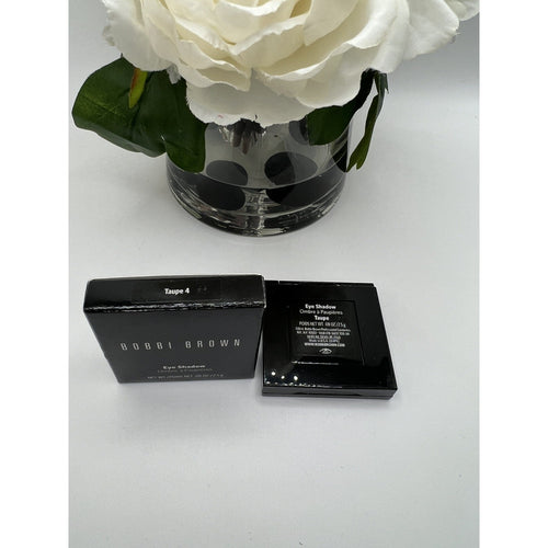 Bobbi Brown Eye Shadow - TAUPE 4 - Full Size