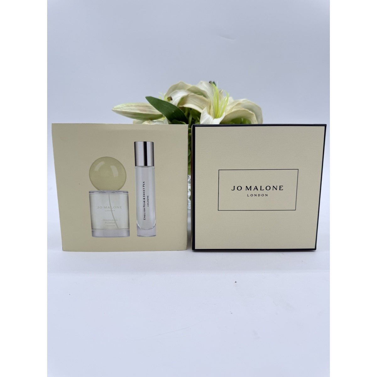 Jo Malone Frangipani Flower 1 oz + English Pear Sweet Pea 0.34oz Gift Set