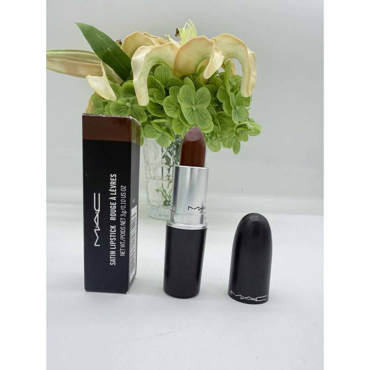 Mac Satin Lipstick 817 PHOTO Full Size 3 g / 0.10 Oz.