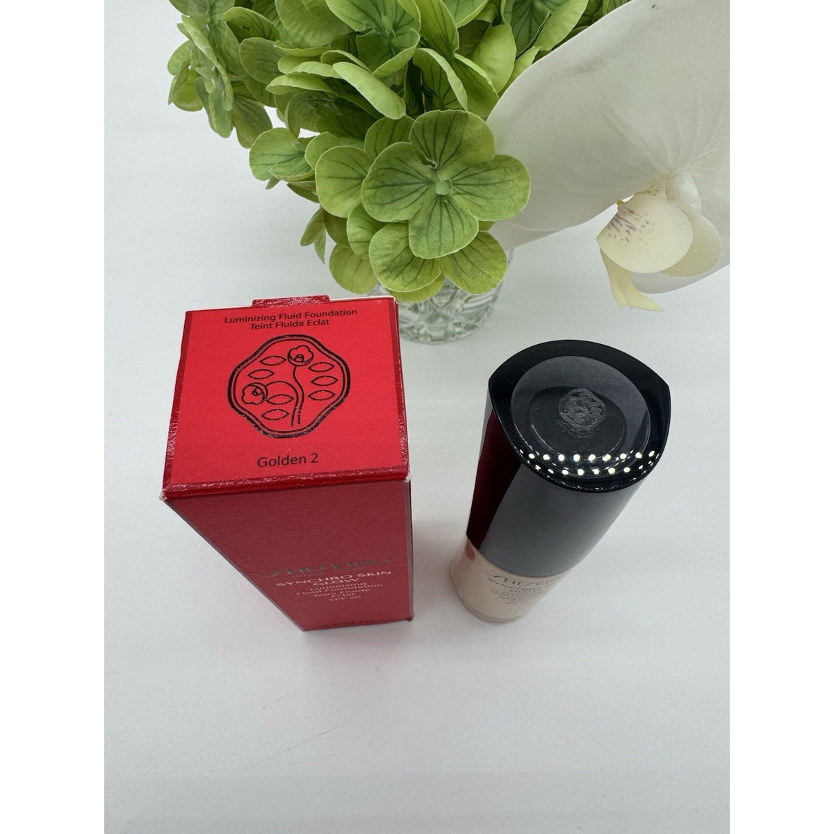 Shiseido Synchro Skin Glow Luminizing Fluid Foundation SPF 20 (Golden 2) 30mL