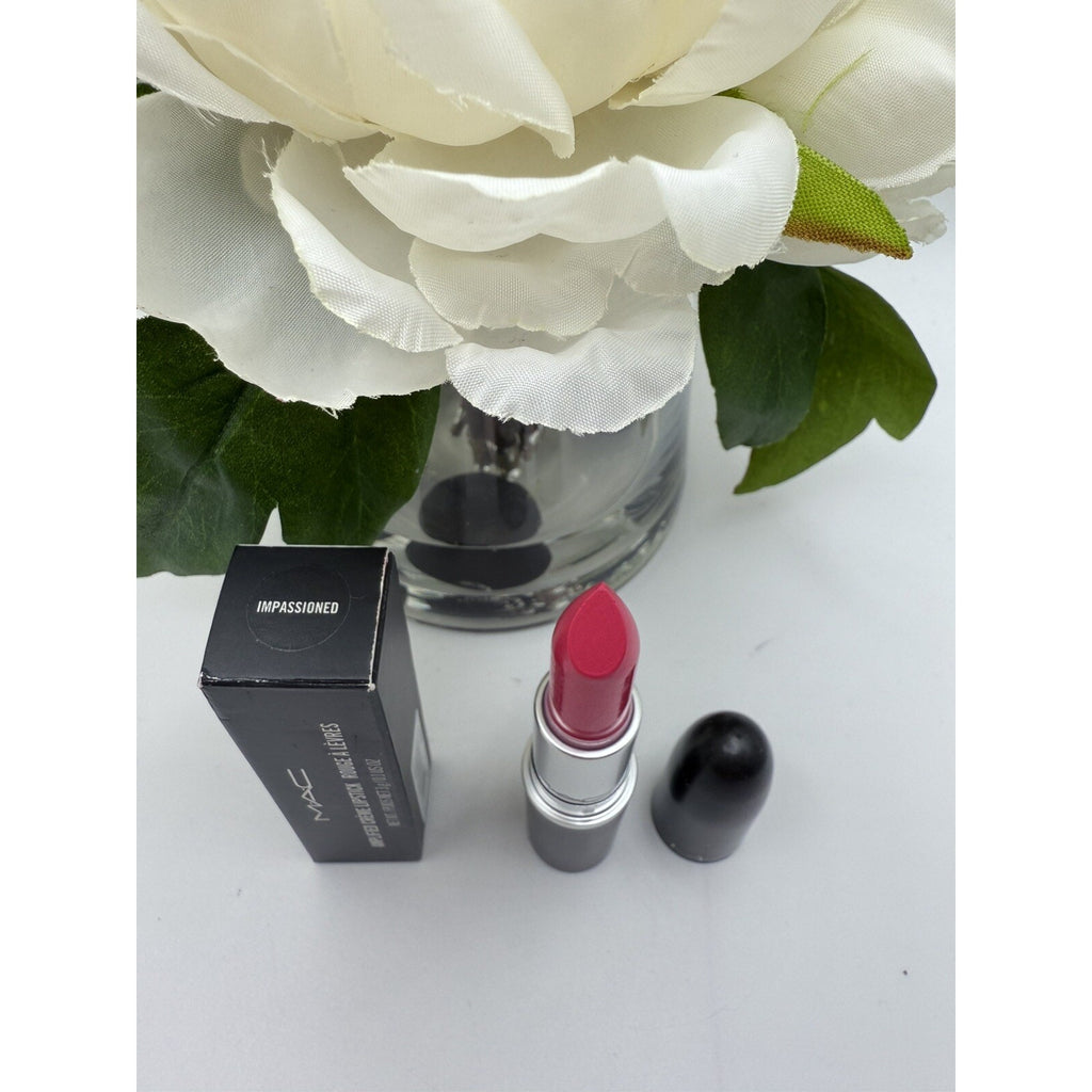 MAC Amplified Creme Lipstick Impassioned 0.1 oz /3g New
