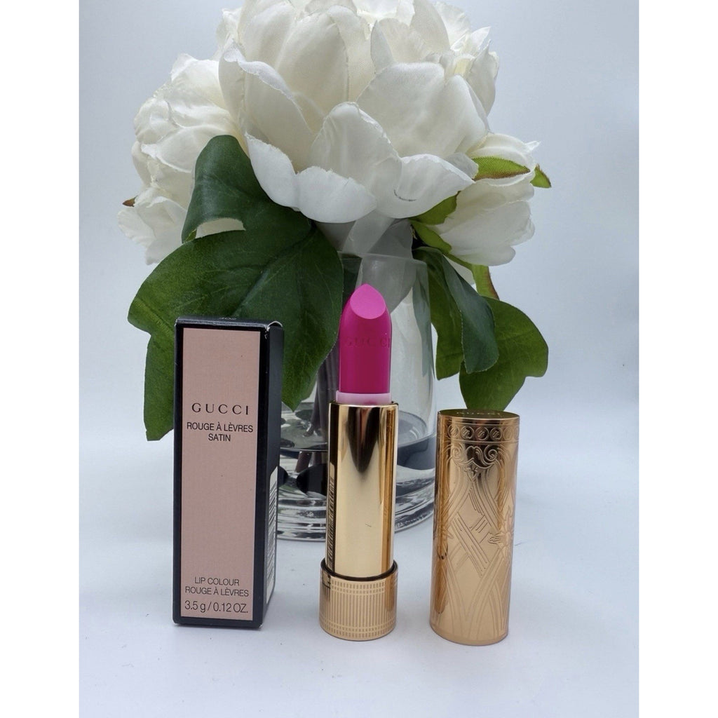 Gucci Beauty Satin Lipstick 402 Vantine Fuchsia 3.5g / 0.12oz