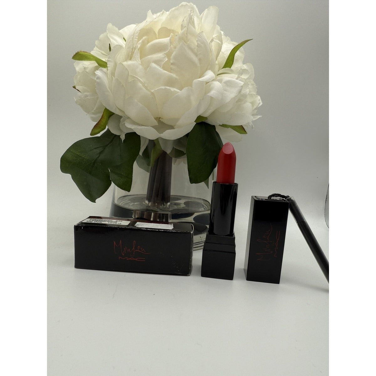 MAC Cosmetics Lipstick Min Liu Collection Dynasty Red Full Size