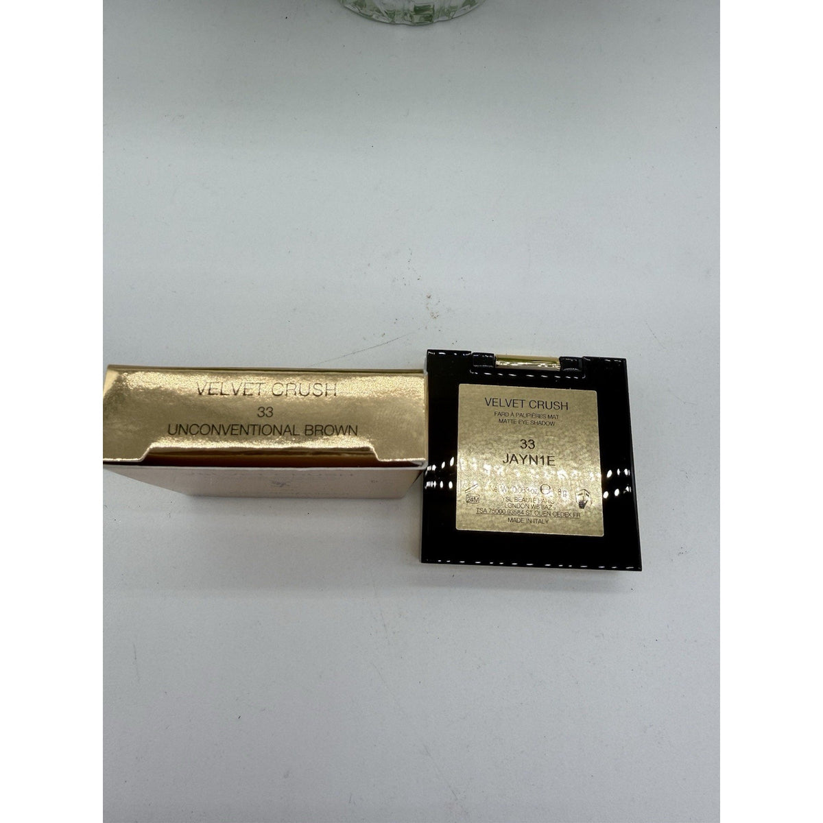 Yves Saint Laurent Velvet Crush Matte Eye Shadow 33 Unconventional Brown Full Sz
