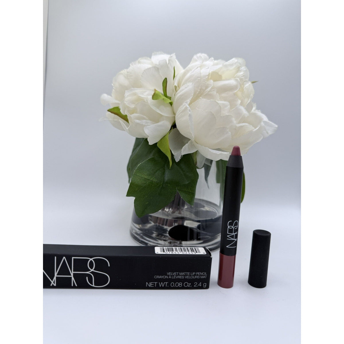 Nars Velvet Matte Lip Pencil BAHAMA 0.08 Oz. / 2.4 g