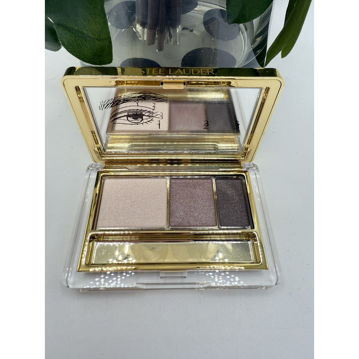 Estee Lauder Pure Color Instant Intense EyeShadow Trio 06 AMBER ALLOY Full Size