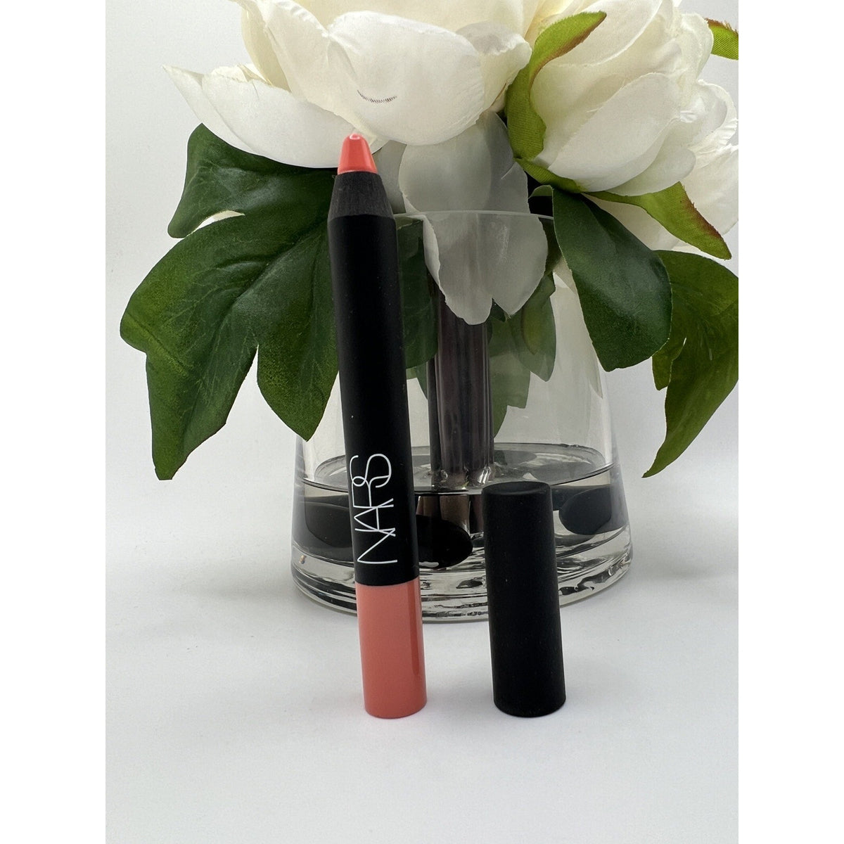 NARS Velvet Matte Lip Pencil BOLERO 0.08 oz NWOB