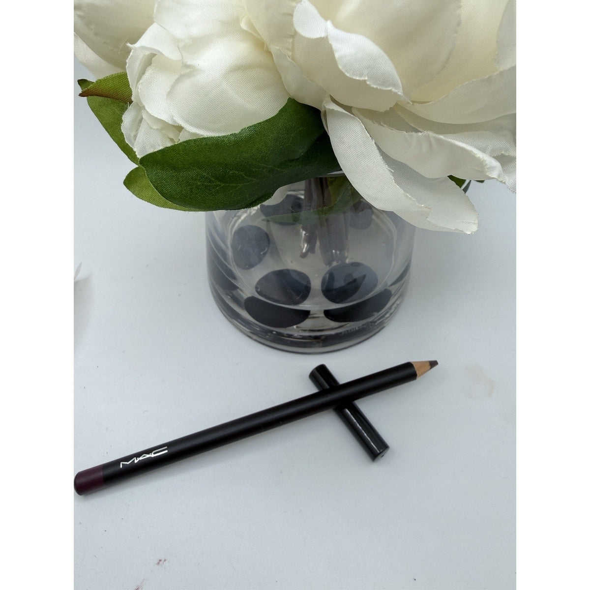 MAC Lip Pencil Lip Liner Vino 1.45g / 0.05oz