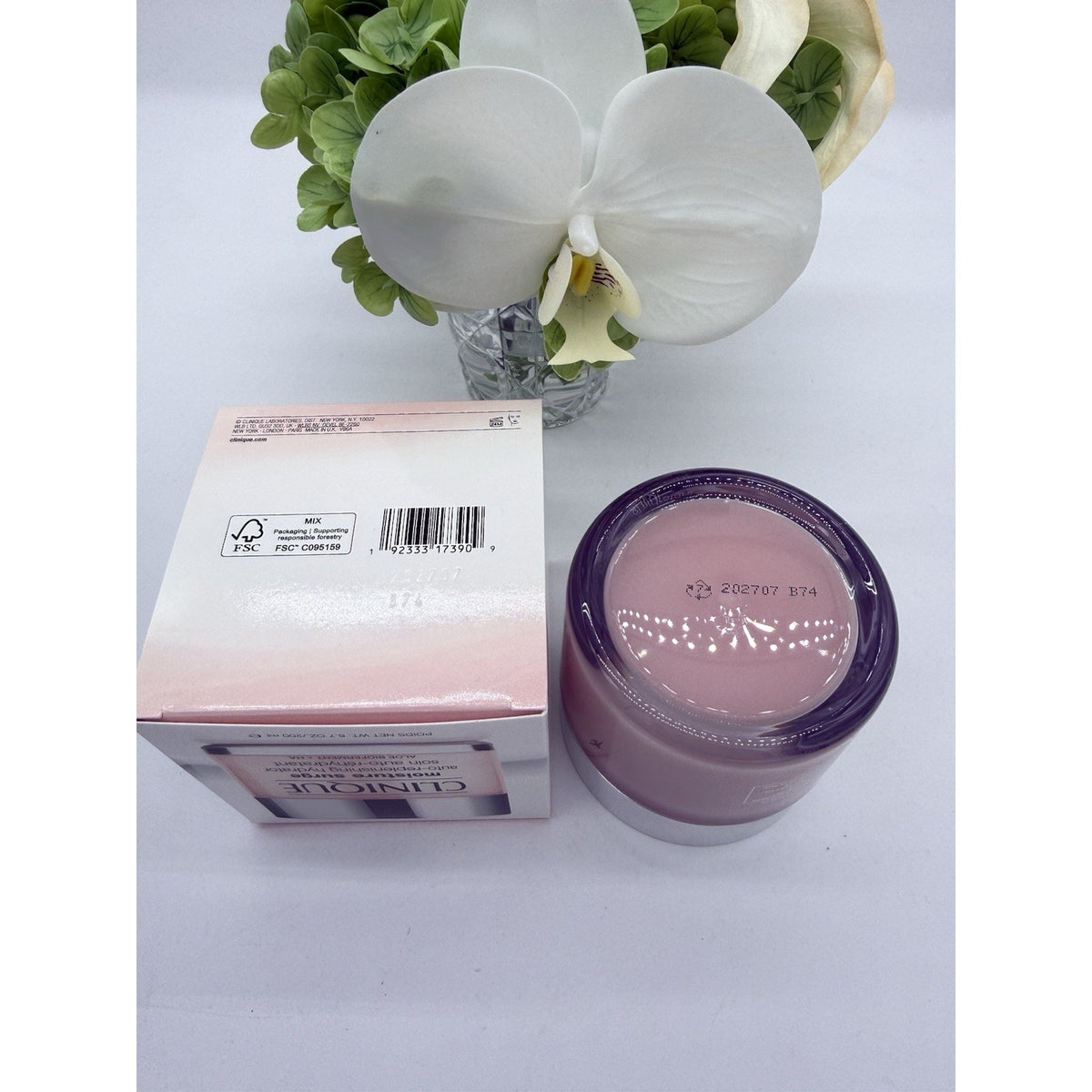 Clinique Moisture Surge Auto-Replenishing Hydrator Jumbo Size 200ml / 6.7oz