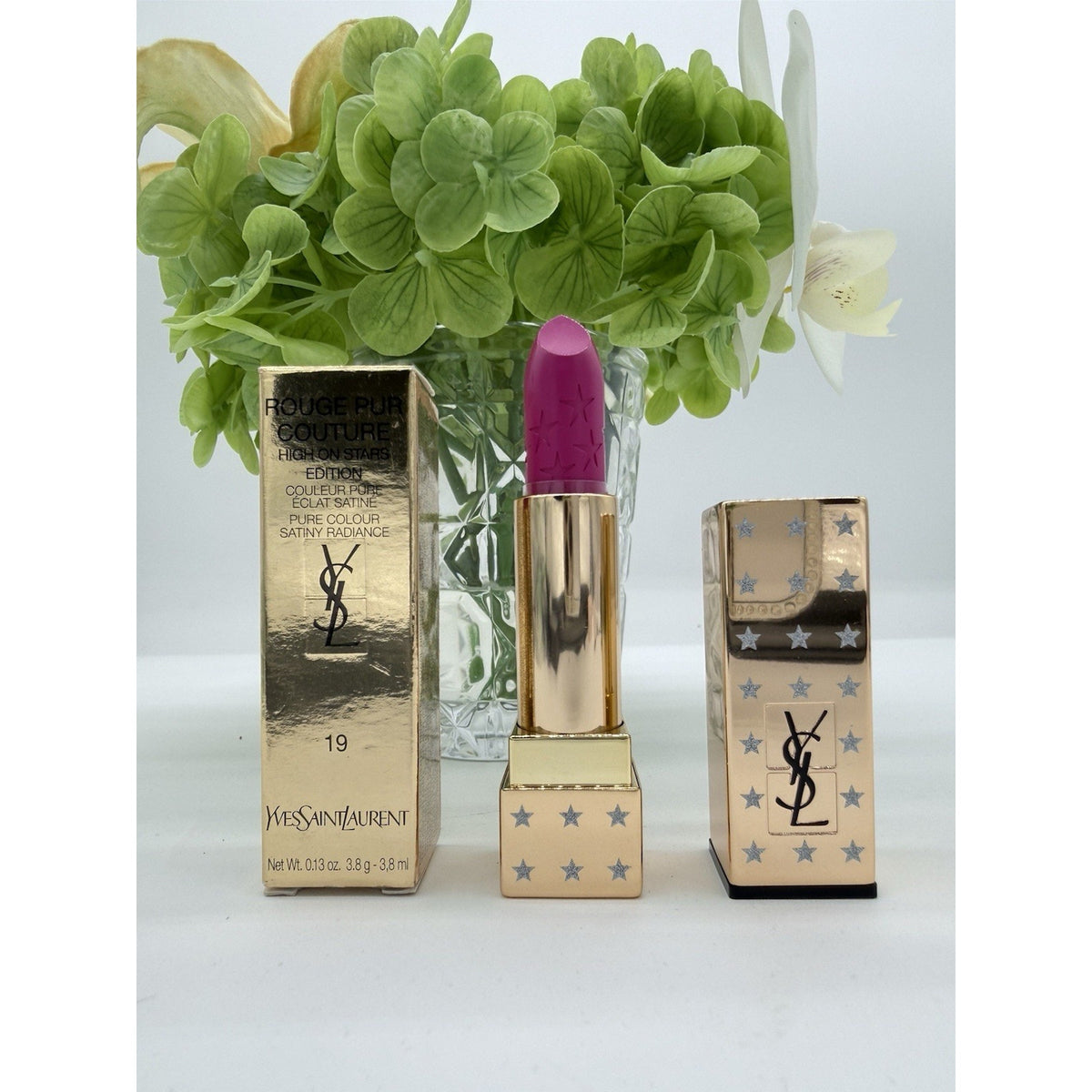 Yves Saint Laurent Rouge Pur Couture Lipstick 19 Le FUCHSIA Limited Edition