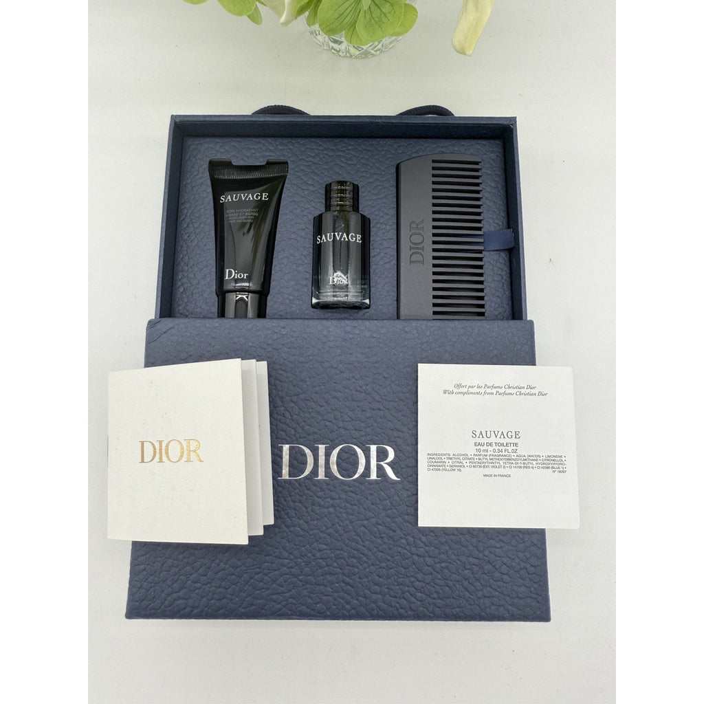 Dior Beauty Sauvage Gift Set Eau De Toilette .34oz / Moisturizer / Comb Brush