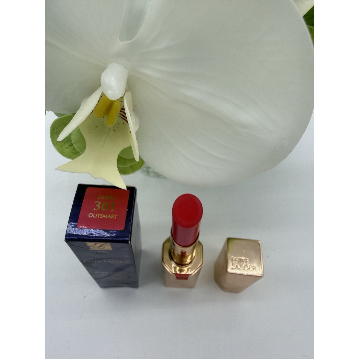 Estee Lauder Pure Color Desire Rouge Excess Lipstick Shade 301 OUTSMART 3.1g