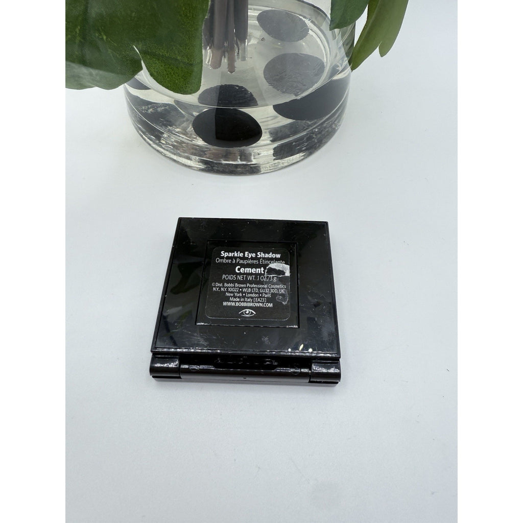 Bobbi Brown Eye Shadow Cement - Full Size 1 Oz. / 3 g