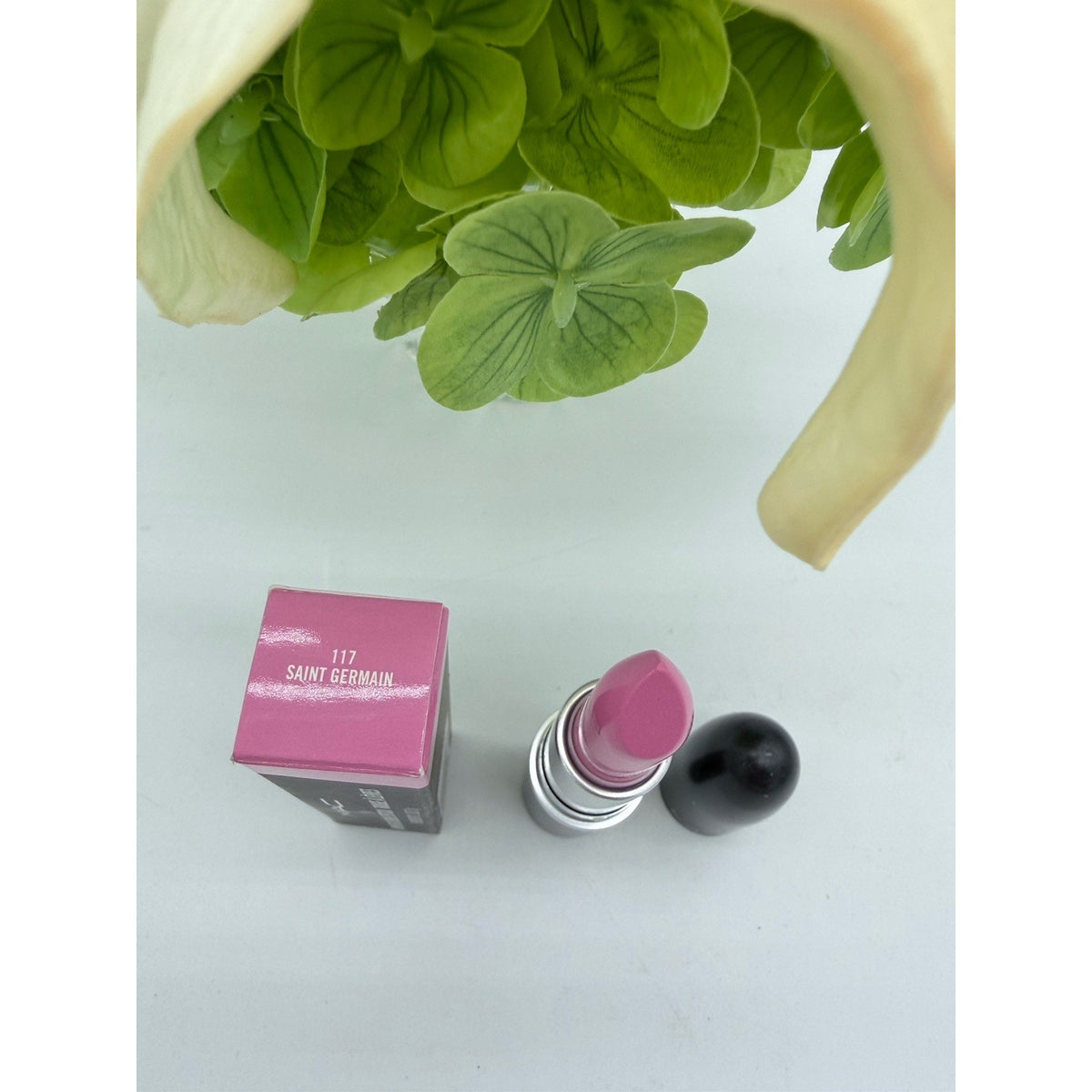 Mac Amplified Creme Lipstick SAINT GERMAIN 117 - 3 g / 0.1 Oz.
