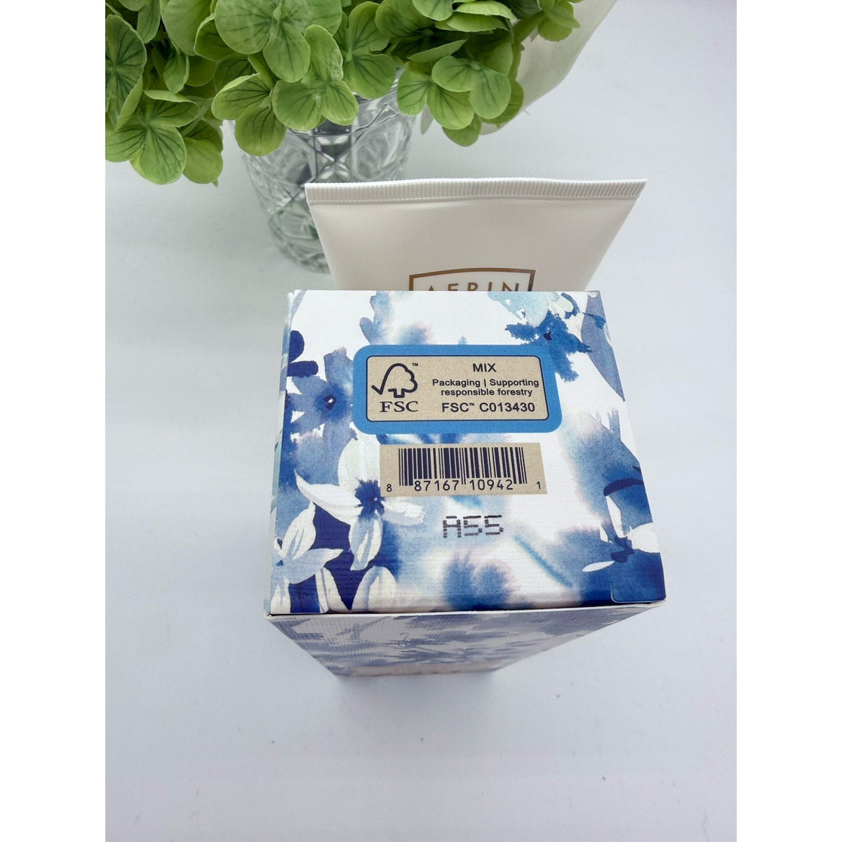 Aerin IKAT JASMINE Perfumed Body Cream 5 Oz. / 150mL