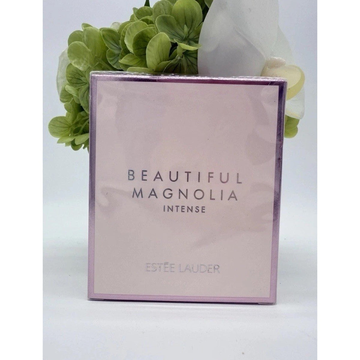 Estee Lauder BEAUTIFUL MAGNOLIA INTENSE Eau de Parfum Perfume Spray 1.7 oz NEW