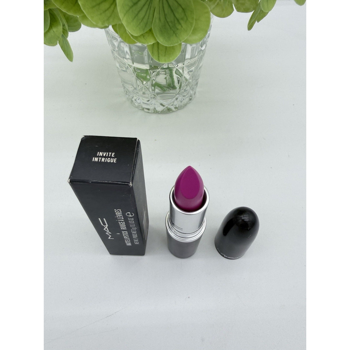 MAC Cosmetics Matte Lipstick Invite Intrigue 0.1 oz / 3g NIB