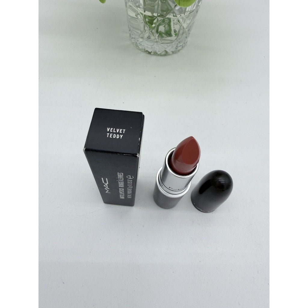 MAC Matte Lipstick VELVET TEDDY - 0.10oz./3g
