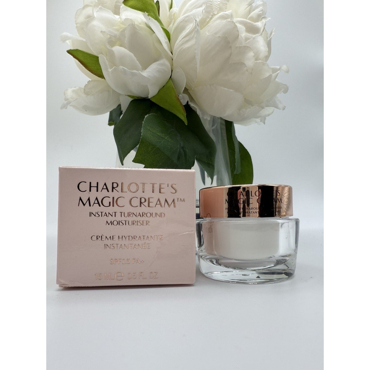 Charlotte Tilbury Magic Cream Instant Turnaround Moisturizer SPF 15 0.5oz / 15ml