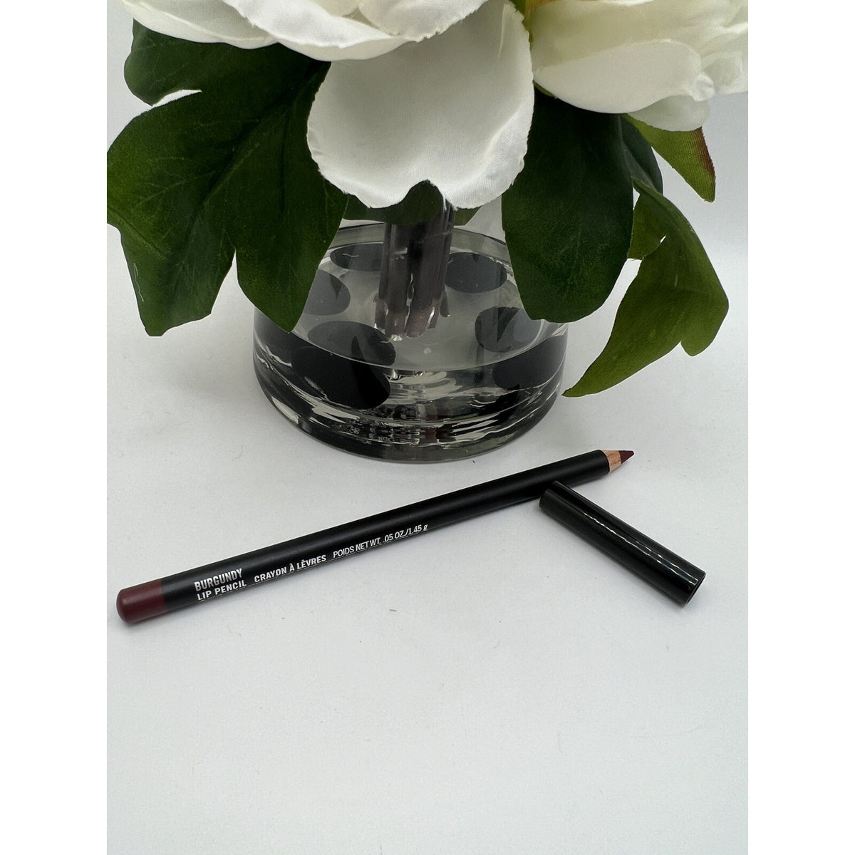 Mac Lip Pencil Lipliner BURGUNDY - Full Size 1.45 g / 0.05 Oz.