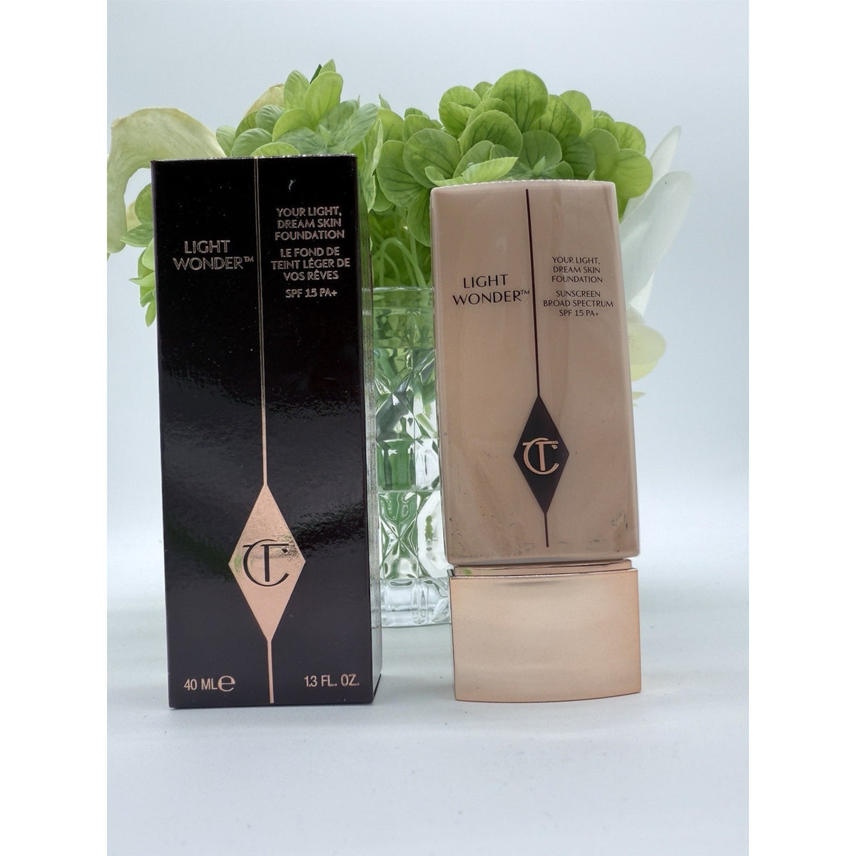 Charlotte Tilbury Light Wonder Foundation 7 Medium / Moyen 40ml / 1.3fl.oz