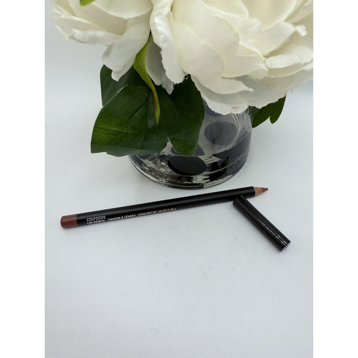 Mac Lip Pencil Lipliner STRIPDOWN - Full Size 1.45 g / 0.05 Oz.