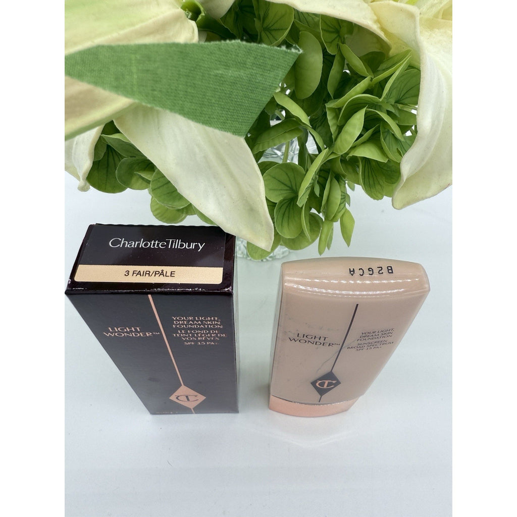 Charlotte Tilbury Light Wonder Foundation 3 Fair / Pale 40ml / 1.3fl.oz