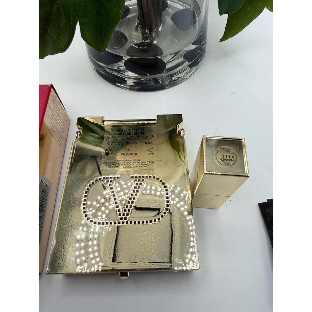 Valentino Star Studs Edition Set Go Clutch Luminizing Powder 111 & Lipstick 111A