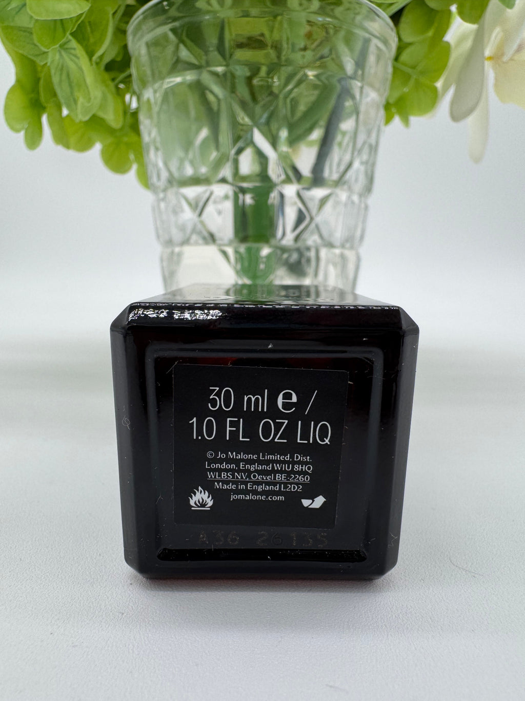 Jo Malone Myrrh & Tonka Cologne Intense 30 mL bottle base label